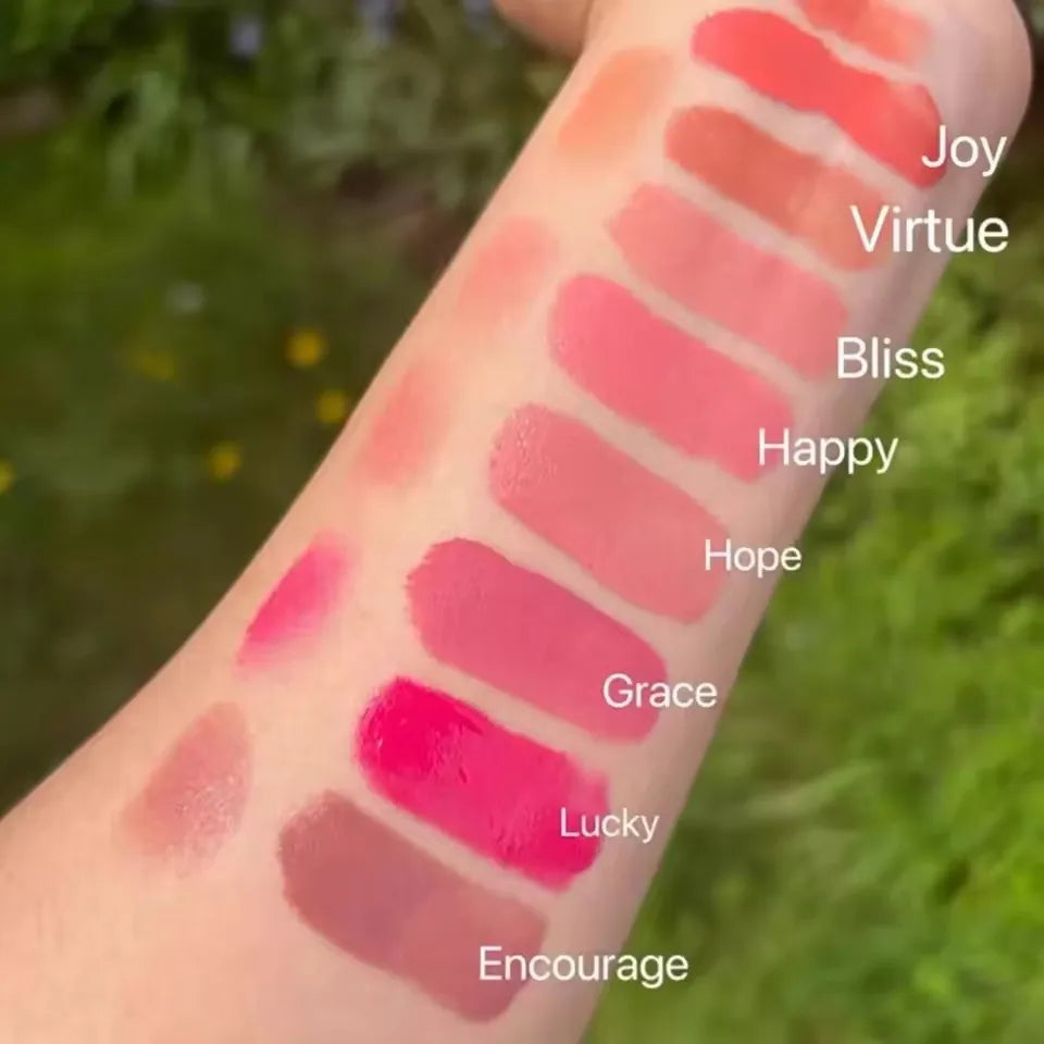 Silky Liquid Blush — Long-Lasting Plump Flush in Natural & Dewy Finish
