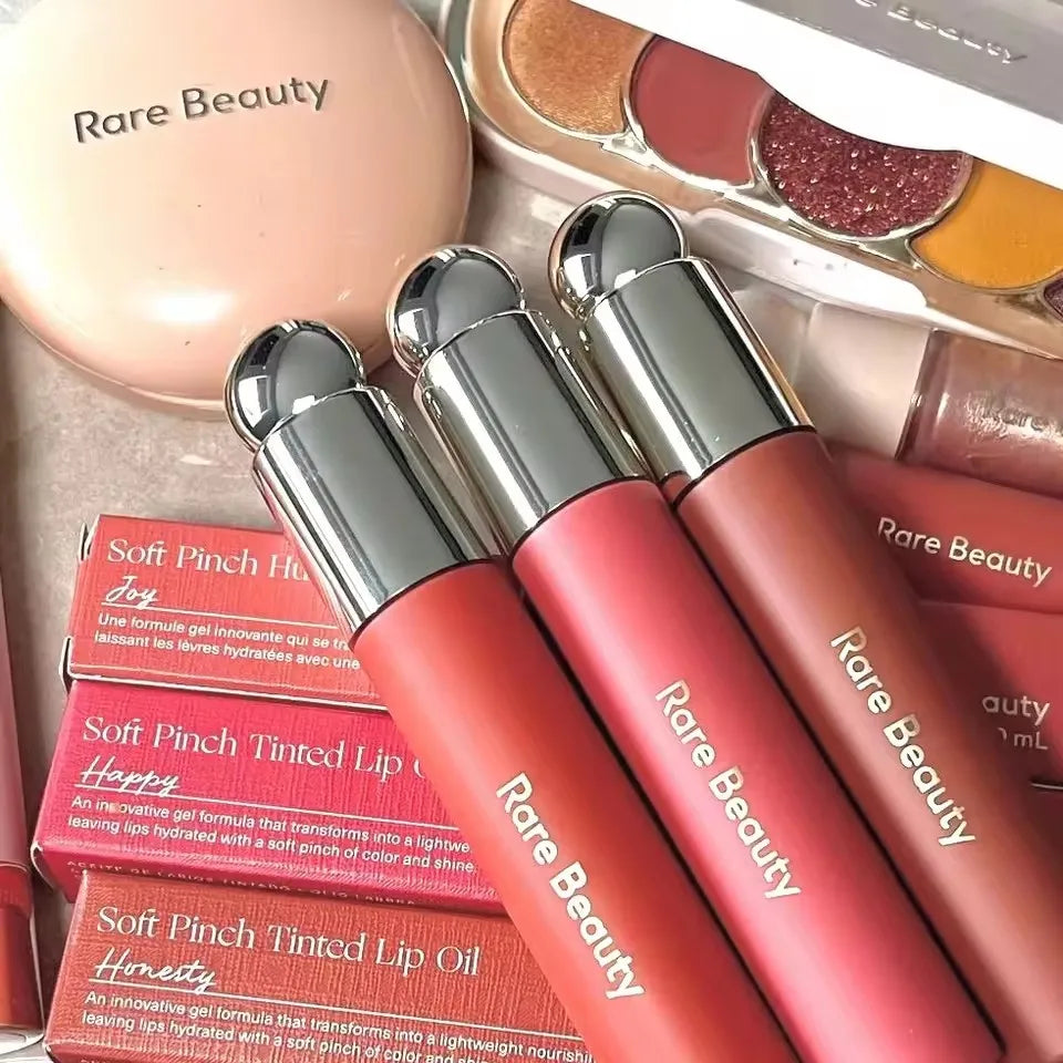 Silky Liquid Blush — Long-Lasting Plump Flush in Natural & Dewy Finish